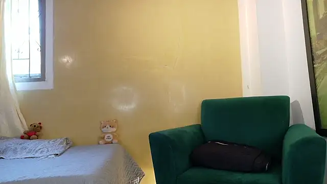 kittyzenn online show from 03-10-26, 01:26