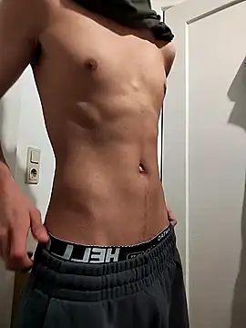 Dennis 2024 online show from 02-27-26, 02:06