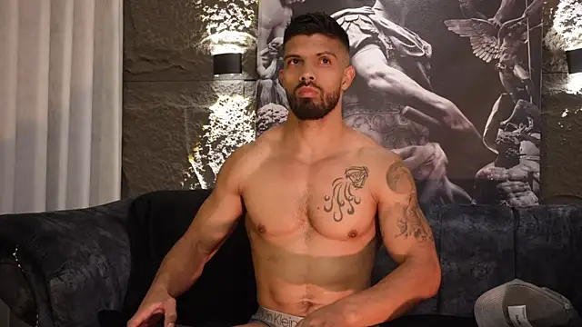 DannSaenz online show from 11-28-25, 11:27