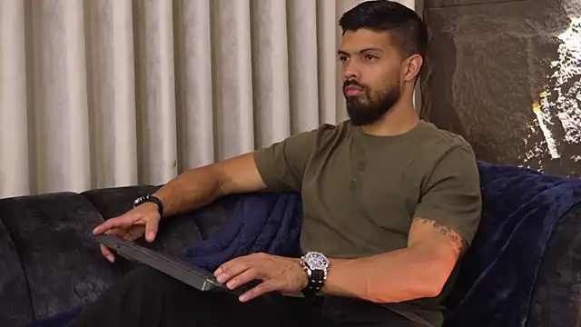 DannSaenz online show from 11-18-25, 11:57