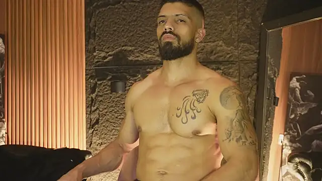 DannSaenz online show from 10-02-25, 01:53