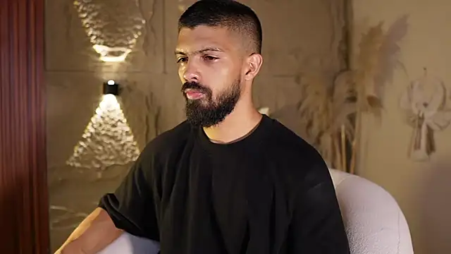 DannSaenz online show from 05-27-26, 01:40
