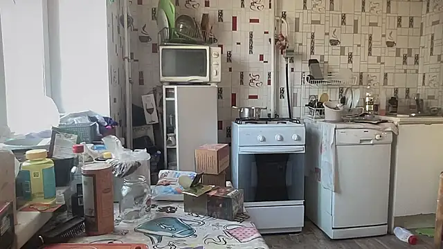 Diamond Tyler online show from 11-20-25, 06:14