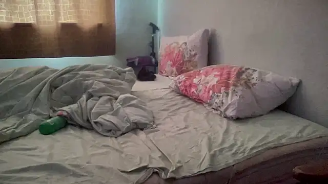Diamond Tyler online show from 06-16-26, 05:40