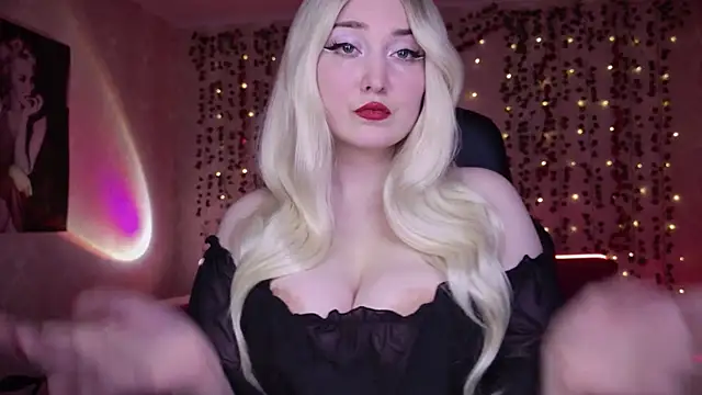 AllisonBlack  online show from 11-09-25, 08:13