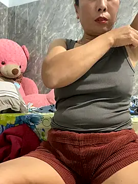 Linaannn online show from 01-06-26, 12:09