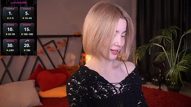 LindaThacker online show from 11-13-25, 04:27