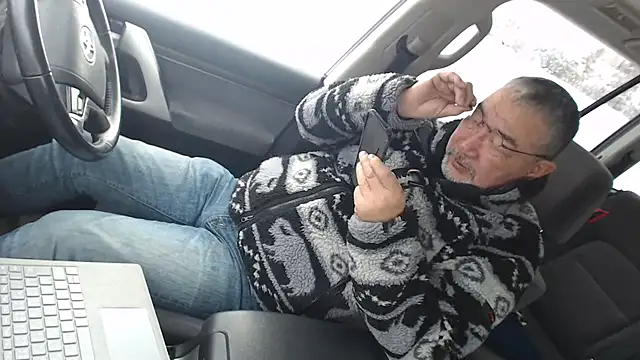 kumao2 online show from 12-23-24, 12:14