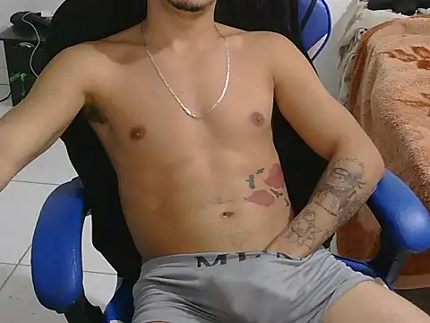 Snapshot of GalaxyTheDick1 chatting on 06-18-26, 02:54 GalaxyTheDick1 online show from 06-18-26, 02:54