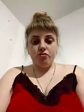 Snapshot of CoddessCrystal chatting on 02-28-25, 08:07 CoddessCrystal online show from 02-28-25, 08:07