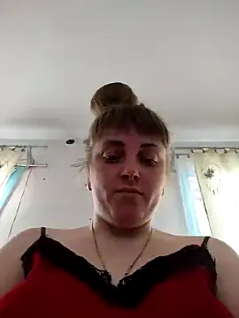 Snapshot of CoddessCrystal chatting on 03-08-25, 05:49 CoddessCrystal online show from 03-08-25, 05:49