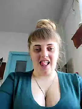 Snapshot of CoddessCrystal chatting on 03-18-25, 08:50 CoddessCrystal online show from 03-18-25, 08:50
