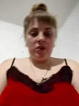 Snapshot of CoddessCrystal chatting on 03-10-25, 08:23 CoddessCrystal online show from 03-10-25, 08:23