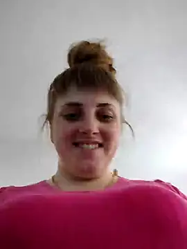 Snapshot of CoddessCrystal chatting on 03-10-25, 11:55 CoddessCrystal online show from 03-10-25, 11:55