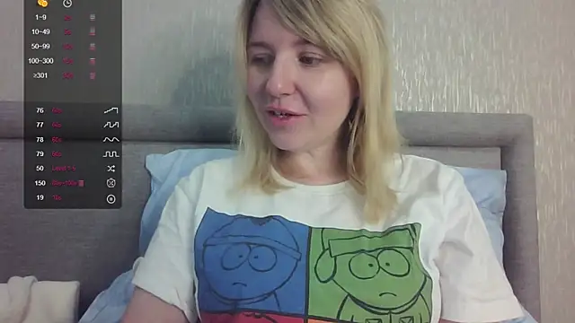 Snapshot of urbadkitty chatting on 11-18-25, 06:17 urbadkitty online show from 11-18-25, 06:17