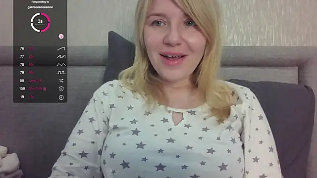 Snapshot of urbadkitty chatting on 10-01-25, 07:24 urbadkitty online show from 10-01-25, 07:24
