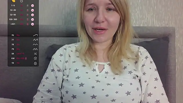 Snapshot of urbadkitty chatting on 09-30-25, 07:25 urbadkitty online show from 09-30-25, 07:25