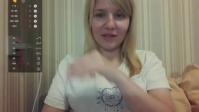 Snapshot of urbadkitty chatting on 09-12-25, 01:00 urbadkitty online show from 09-12-25, 01:00