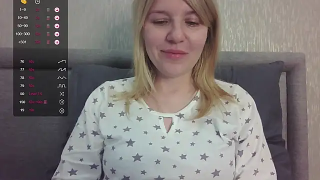 Snapshot of urbadkitty chatting on 09-18-25, 07:11 urbadkitty online show from 09-18-25, 07:11