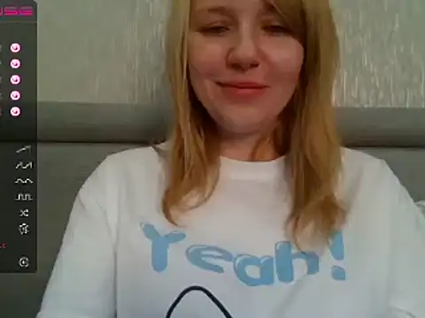 Snapshot of urbadkitty chatting on 01-16-25, 06:56 urbadkitty online show from 01-16-25, 06:56