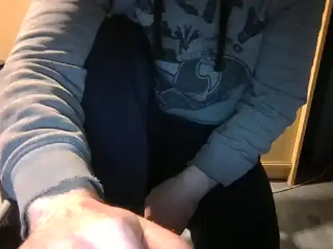 Snapshot of rugbyboy22 chatting on 02-15-26, 04:06 rugbyboy22 online show from 02-15-26, 04:06