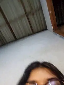 ariannazinha online show from 12-13-25, 08:04