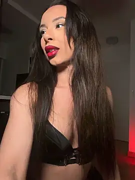 Snapshot of cara_mella chatting on 06-11-26, 07:44 cara mella online show from 06-11-26, 07:44