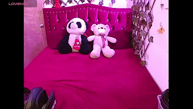 Melani cute02 online show from 04-09-26, 10:05