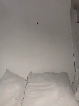 gymyagirlll online show from 10-25-25, 03:17