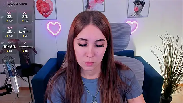 NellieMccaffrey online show from 01-08-25, 07:56