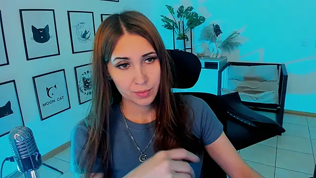 NellieMccaffrey online show from 01-25-25, 10:39