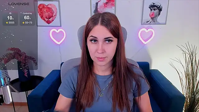 NellieMccaffrey online show from 01-08-25, 04:44