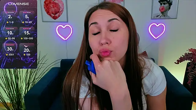 NellieMccaffrey online show from 12-15-24, 08:30