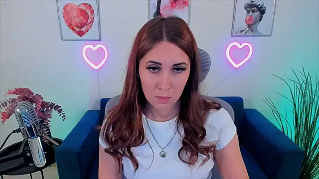 NellieMccaffrey online show from 01-06-25, 07:31