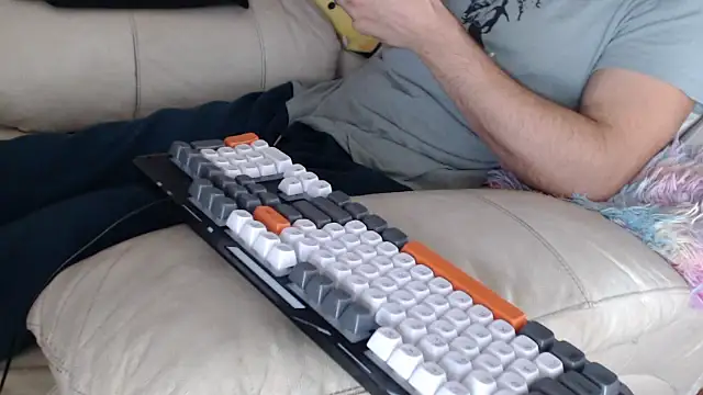 MrStraightDik online show from 11-05-25, 11:13