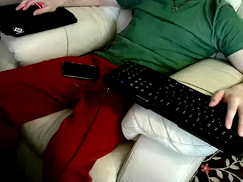 MrStraightDik online show from 02-11-25, 10:36