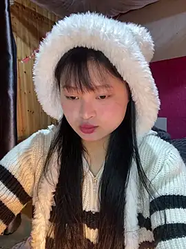 Snapshot of Anges893 chatting on 02-16-25, 01:58 Anges893 online show from 02-16-25, 01:58