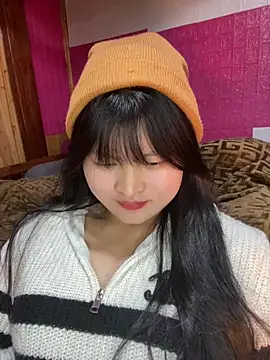 Snapshot of Anges893 chatting on 01-12-25, 02:09 Anges893 online show from 01-12-25, 02:09