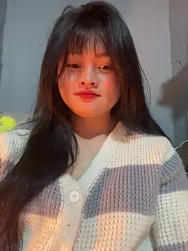 Snapshot of Anges893 chatting on 12-08-24, 06:11 Anges893 online show from 12-08-24, 06:11