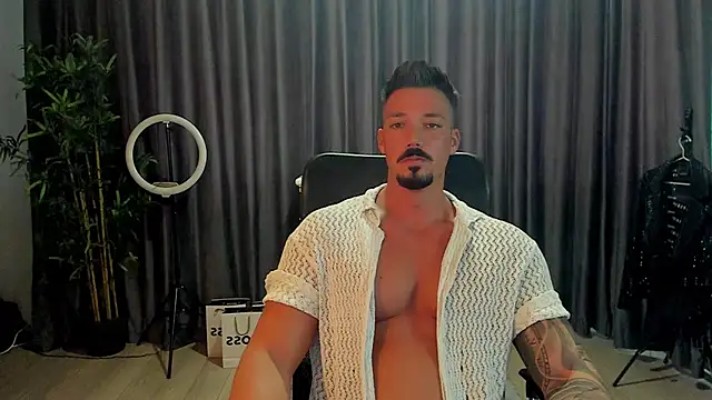 Snapshot of HaydenSpearss chatting on 06-03-26, 12:28 HaydenSpearss online show from 06-03-26, 12:28