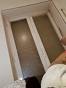 Laanegraofficial  online show from 01-18-25, 01:19