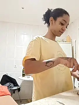 Laanegraofficial  online show from 02-02-25, 06:09