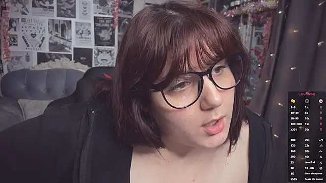 Snapshot of Diasporaaa chatting on 01-07-25, 09:57 Diasporaaa online show from 01-07-25, 09:57