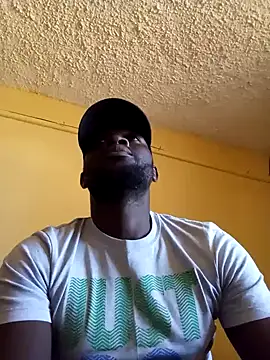 Snapshot of ClinDi chatting on 03-14-25, 11:34 ClinDi online show from 03-14-25, 11:34