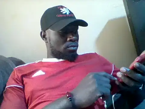 Snapshot of ClinDi chatting on 10-04-25, 12:50 ClinDi online show from 10-04-25, 12:50