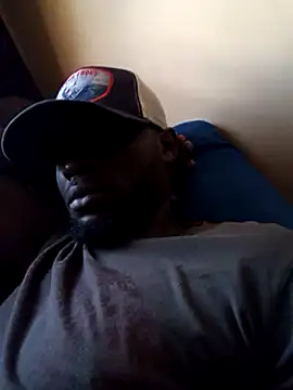 Snapshot of ClinDi chatting on 03-06-25, 01:24 ClinDi online show from 03-06-25, 01:24
