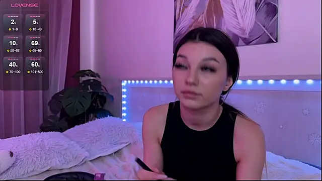 Veronica leal online show from 06-23-26, 09:18