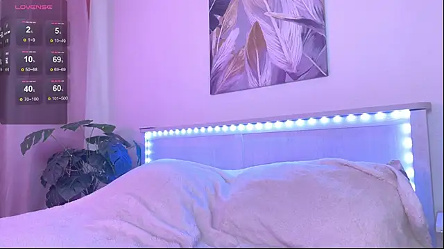 Snapshot of Veronica_leal chatting on 11-20-25, 11:00 Veronica leal online show from 11-20-25, 11:00