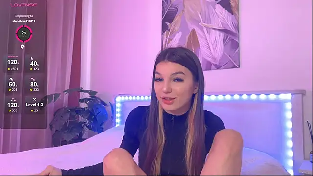 Snapshot of Veronica_leal chatting on 11-04-25, 11:47 Veronica leal online show from 11-04-25, 11:47