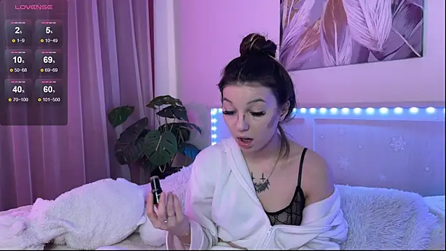 Veronica leal online show from 04-03-26, 07:04